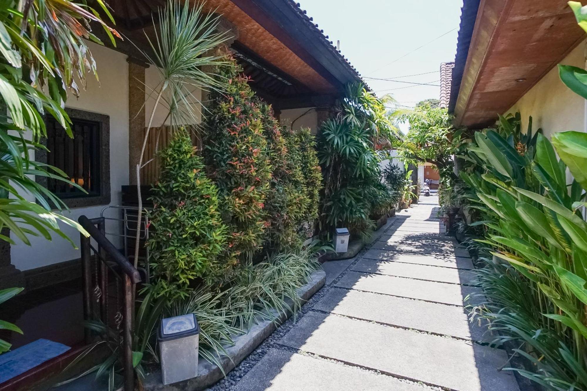 Wayan 2* Sanur (Bali)